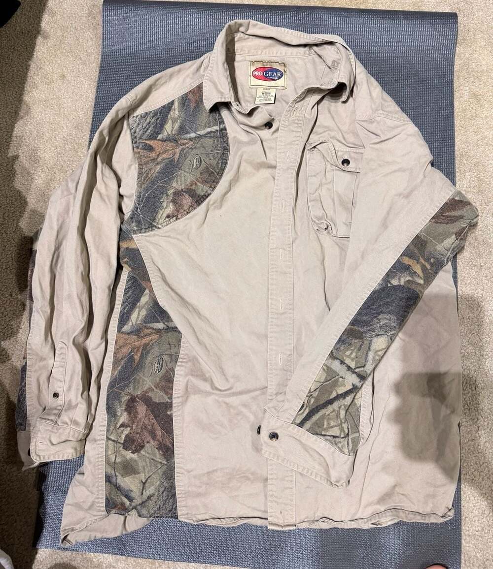 Pro Gear by Wrangler Men's XXL Khaki RealTree Camo Long Sleeve Hunting Shirt